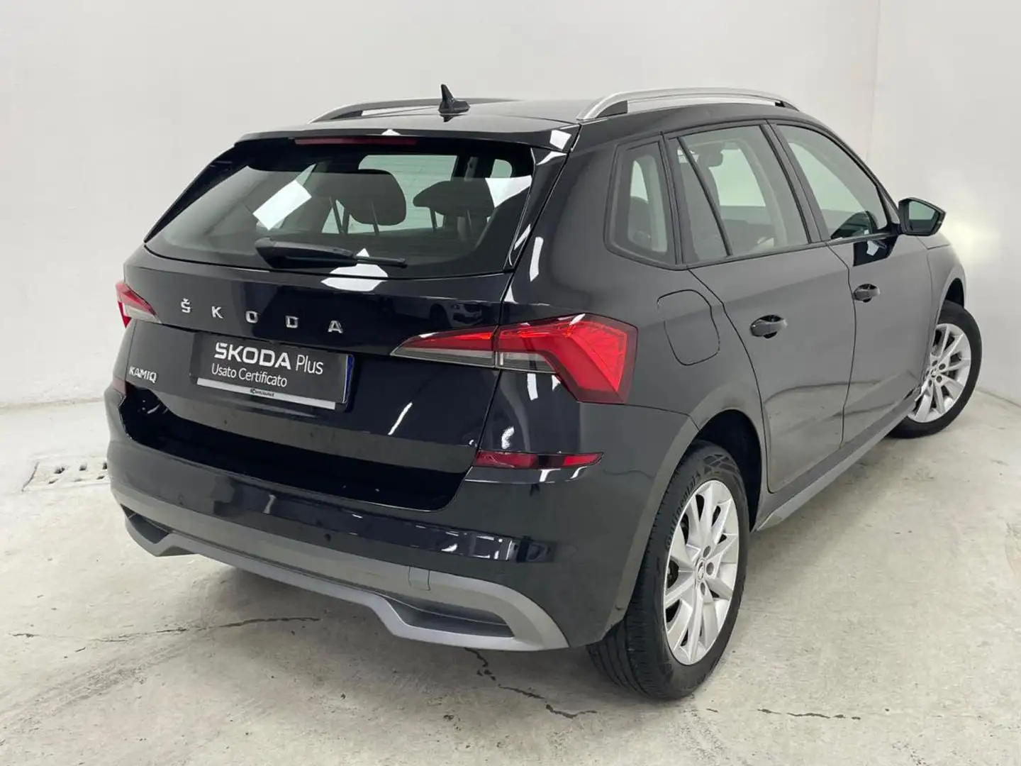 Skoda Kamiq 1.0 TSI 110 CV DSG Style Nero - 2