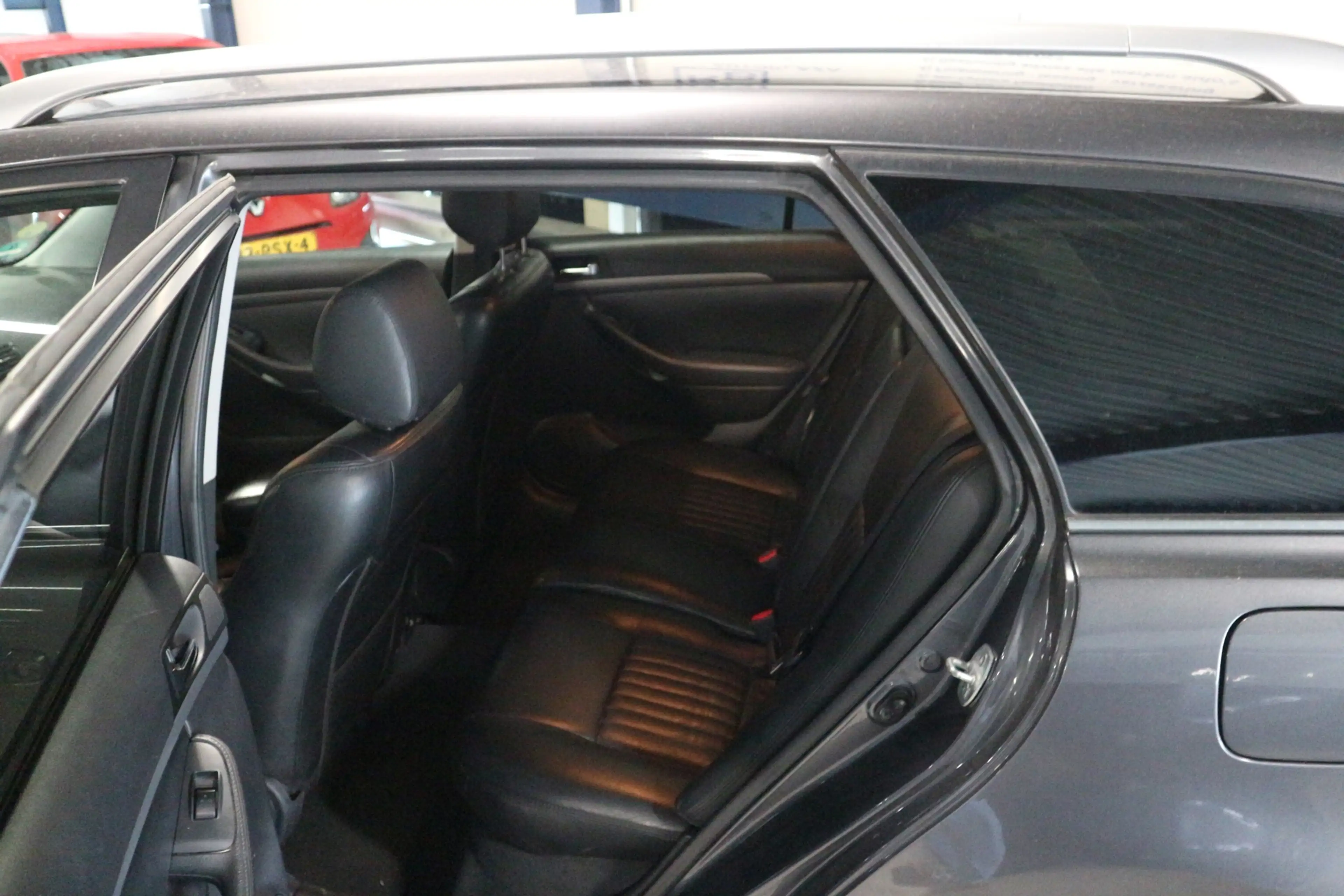Toyota Avensis Wagon 2.0 VVTi Business Pro AUTOMAAT/ TREKHAAK/ AI — photo 15