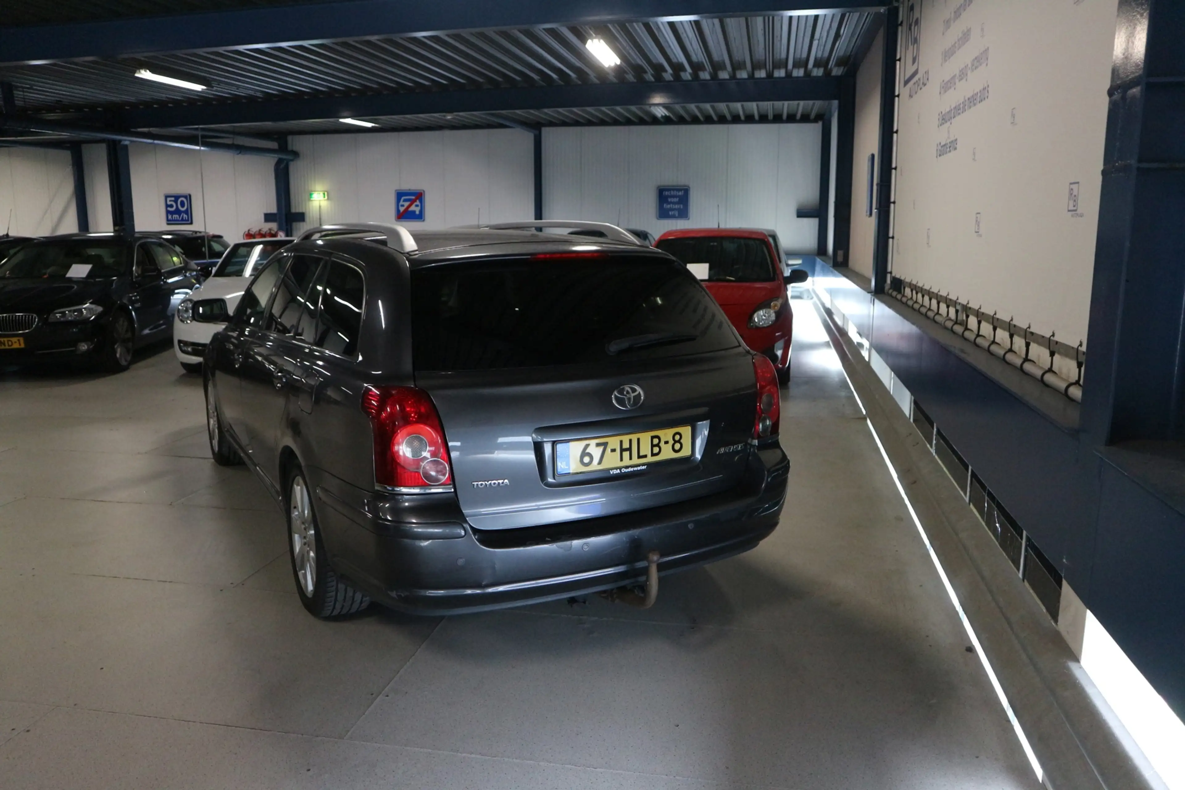 Toyota Avensis Wagon 2.0 VVTi Business Pro AUTOMAAT/ TREKHAAK/ AI — photo 11