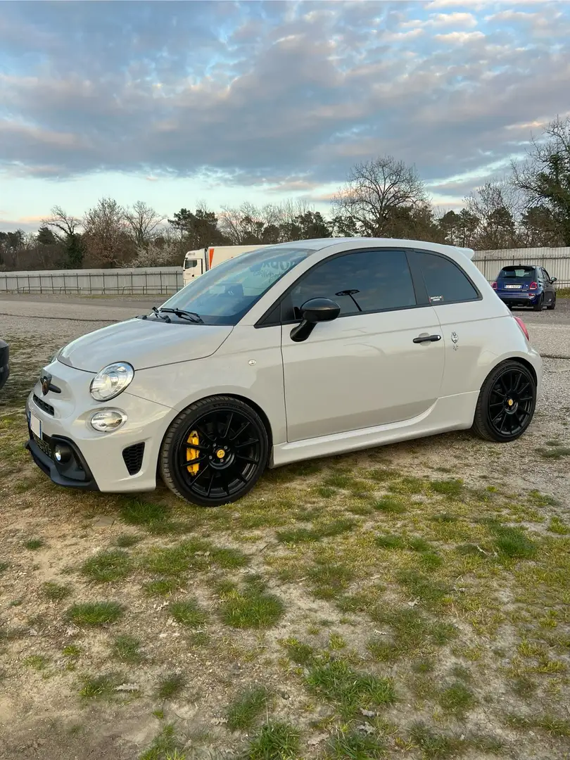 Abarth 595 1.4 t-jet esseesse 180cv - 2