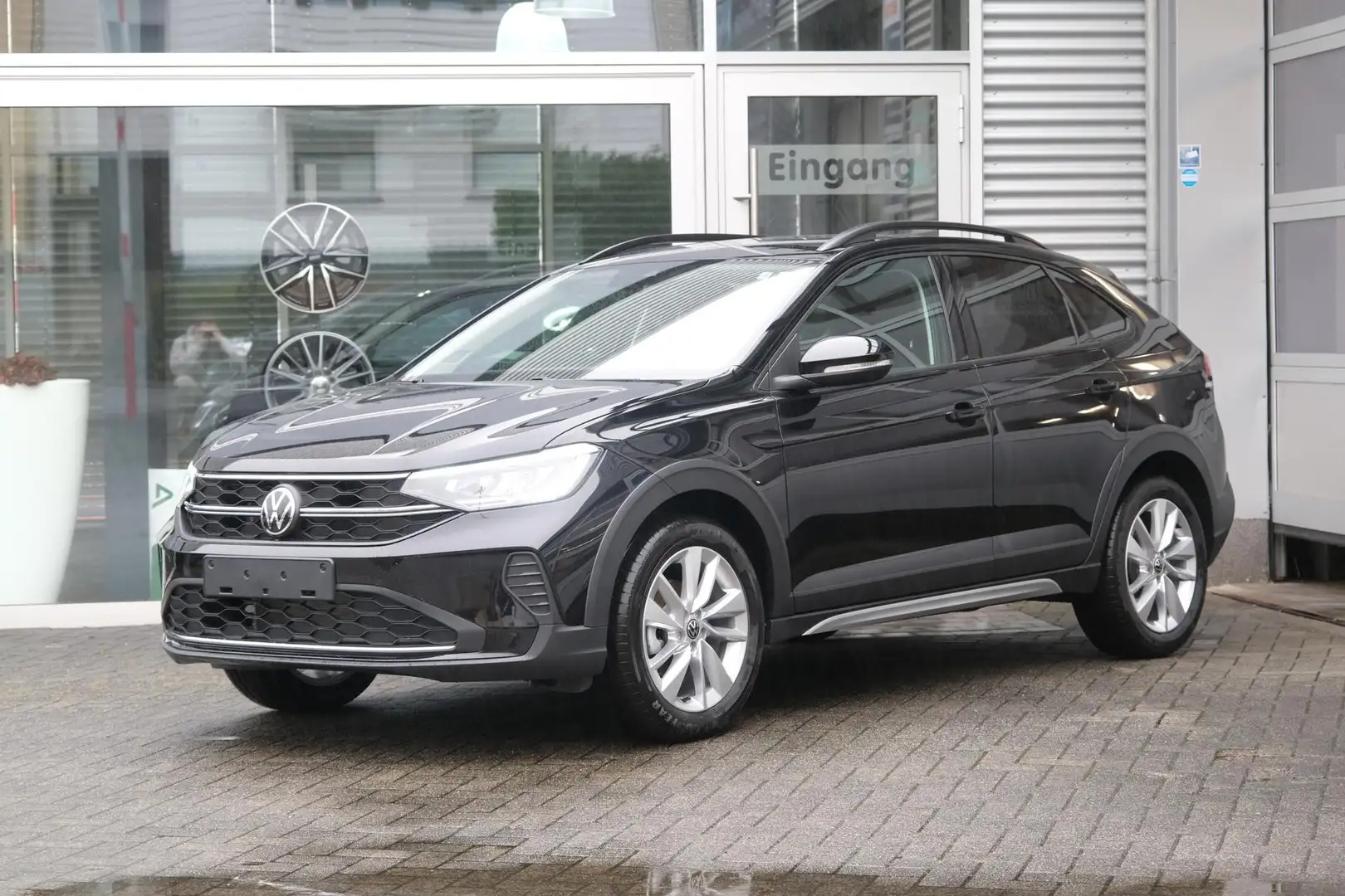 Volkswagen Taigo 1.0 TSI Life Plus Kamera LED App-Navi PDC Keyle... Schwarz - 1