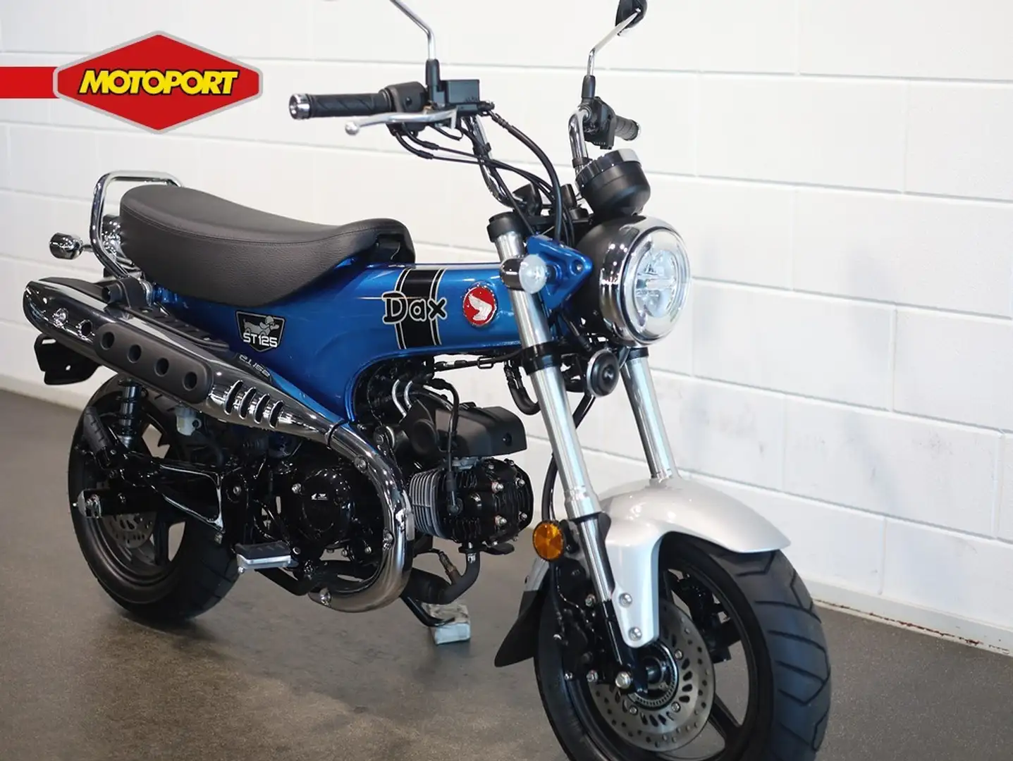 Honda DAX ST 125 Azul - 2