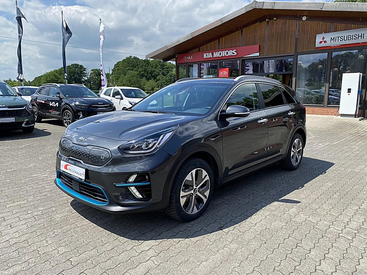 Kia Niro e-Niro 204 VISION 3PH PLUS LED Klima Navi Grau - 2