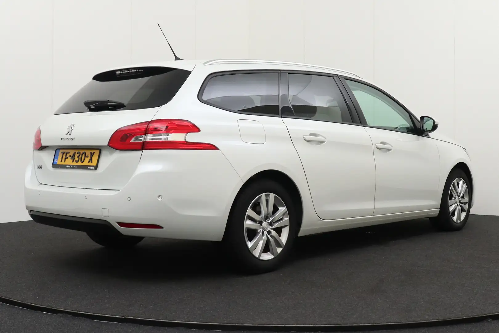 Peugeot 308 SW 1.2 111 PK Executive Pano-dak Dodehoek Climate Bianco - 2