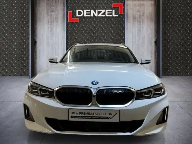 BMW 320 d xDrive Touring G21 B47 Ansicht 5