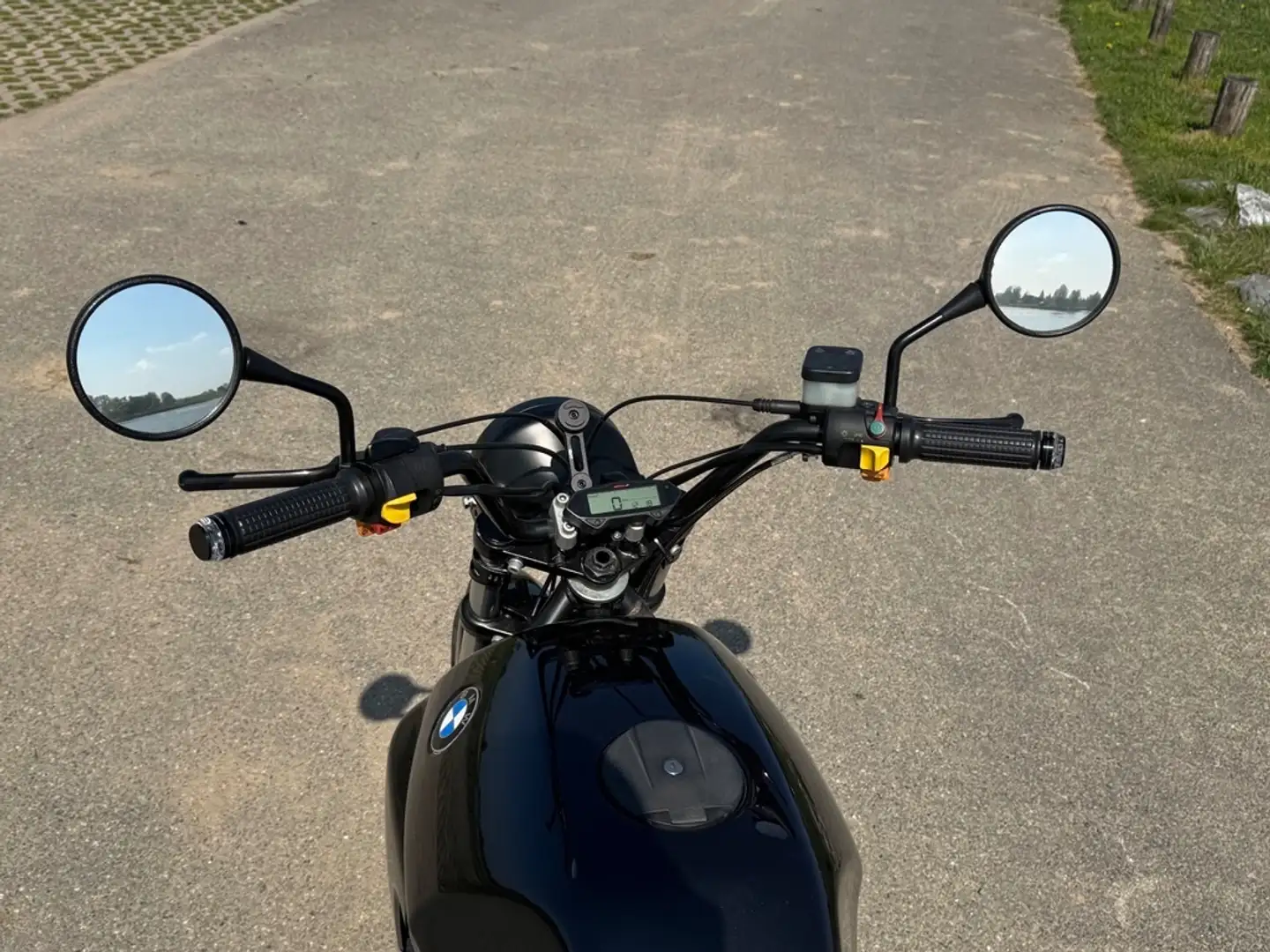 BMW K 75 Noir - 2
