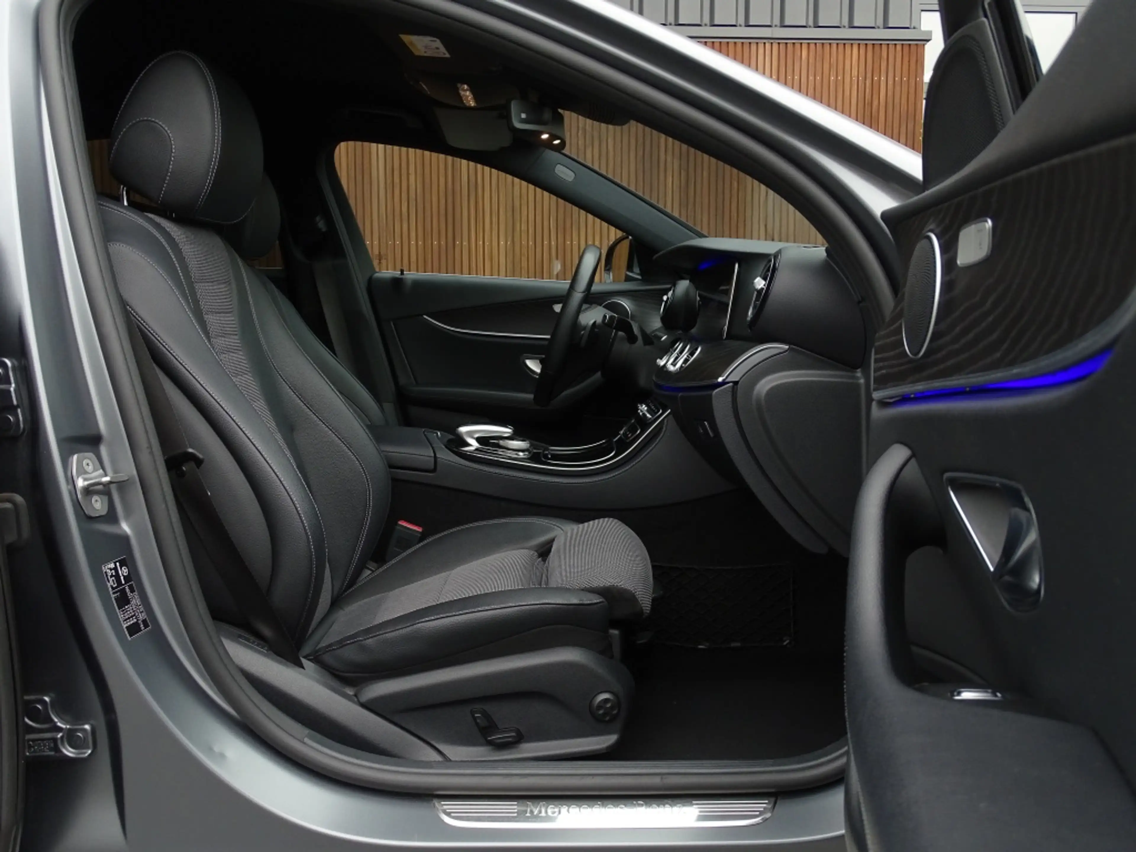 Mercedes-Benz E 350 e 286PK / AMG Pakket / *NAP* — photo 10