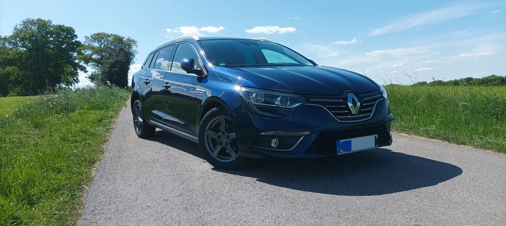 Renault Megane Grandtour ENERGY TCe 130 EDC INTENS Blauw - 2