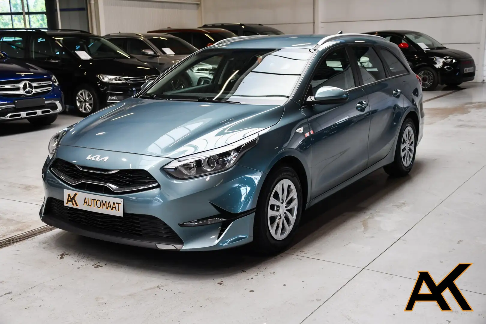 Kia Ceed SW / cee'd SW 1.5 T-GDi Pulse ISG DCT - WINTERPACK / BLUETOOTH Gris - 1