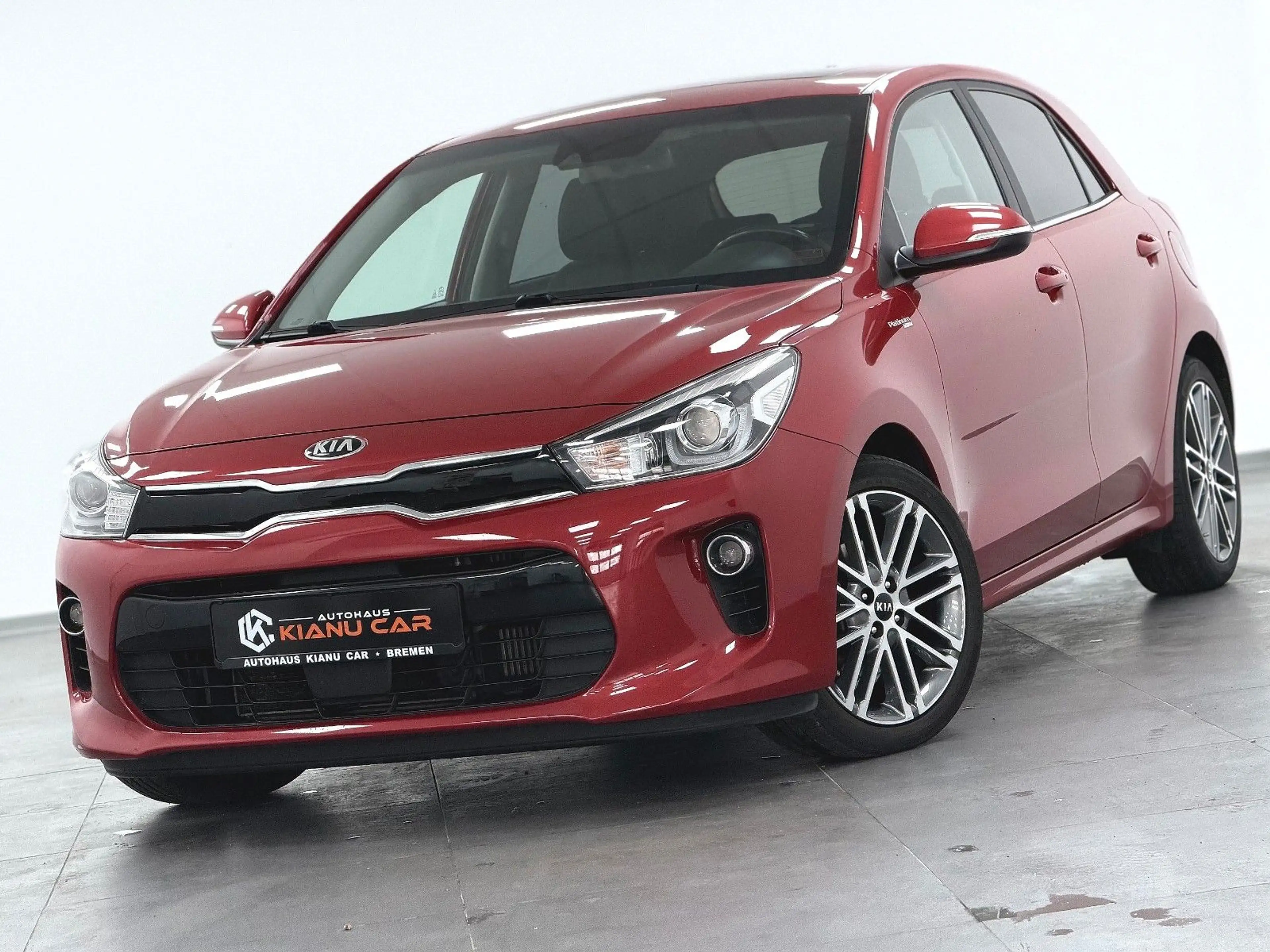 Kia Rio Platinum Edition.AHK.NAVI.KAMERA.LEDER.PDC