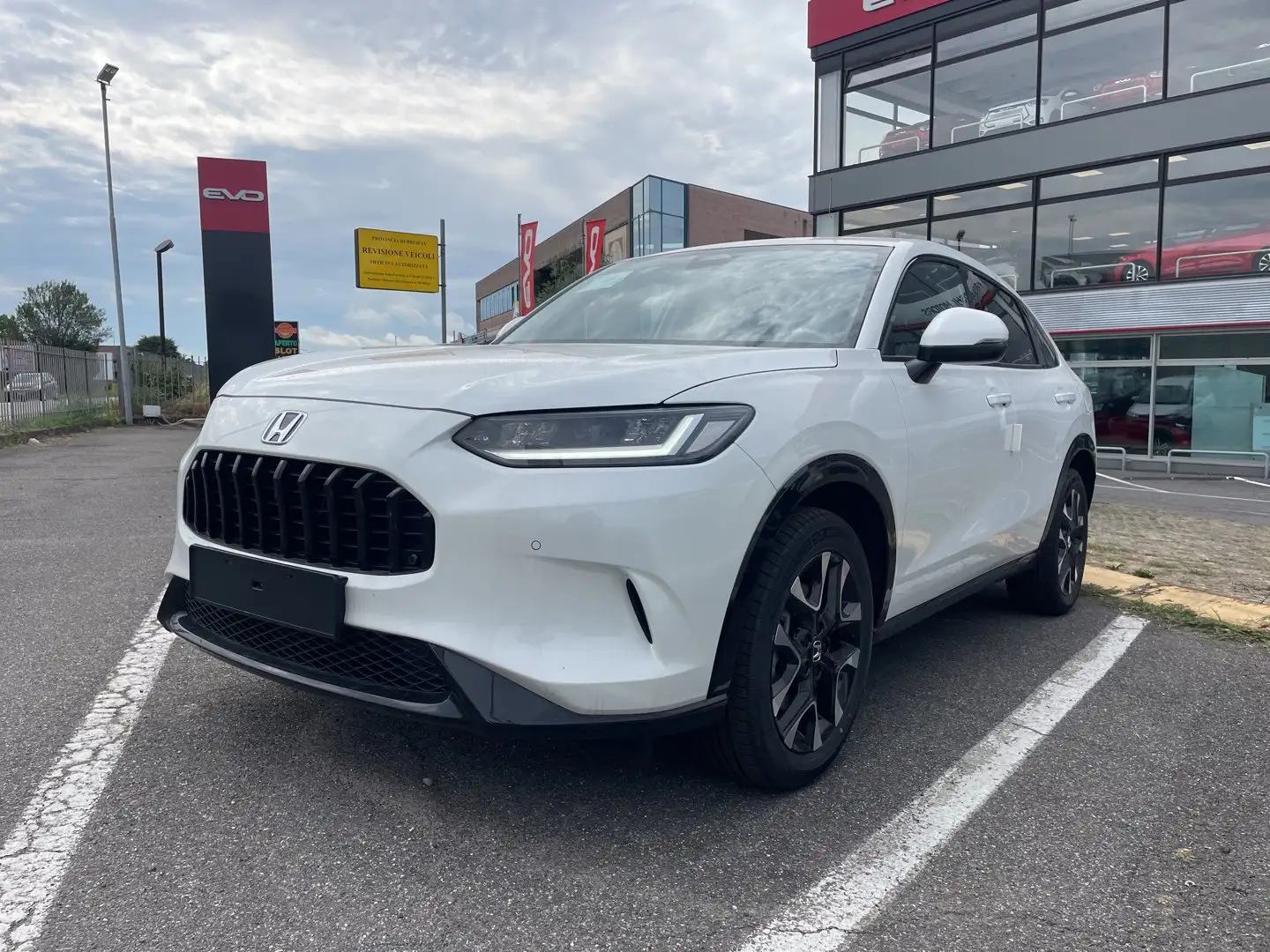 Honda ZR-V 2.0 Hev eCVT Advance Bianco - 1