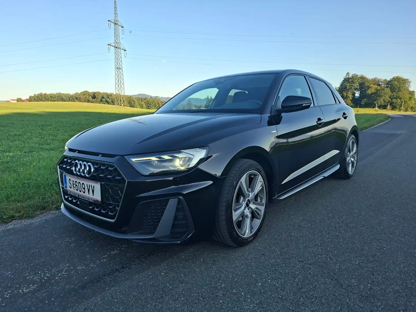 Audi A1 A1 Sportback 30 TFSI S line exterieur Schwarz - 1