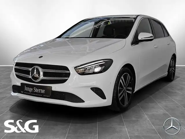 Mercedes-Benz B-Class view 13
