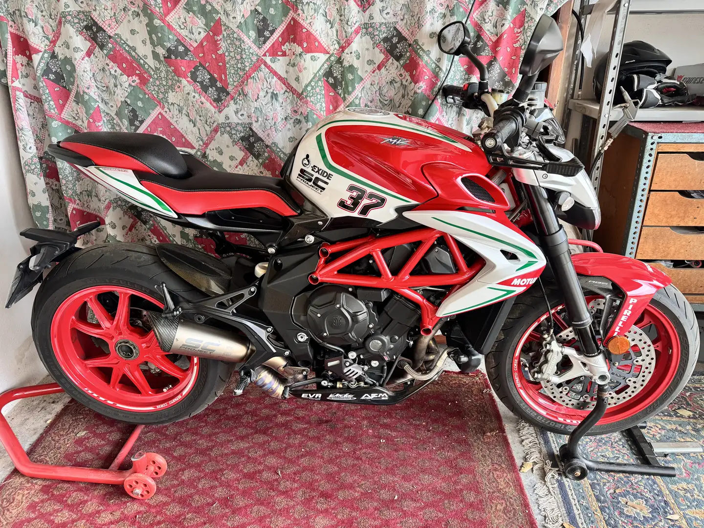 MV Agusta Brutale 800 rc serie limitata - 1