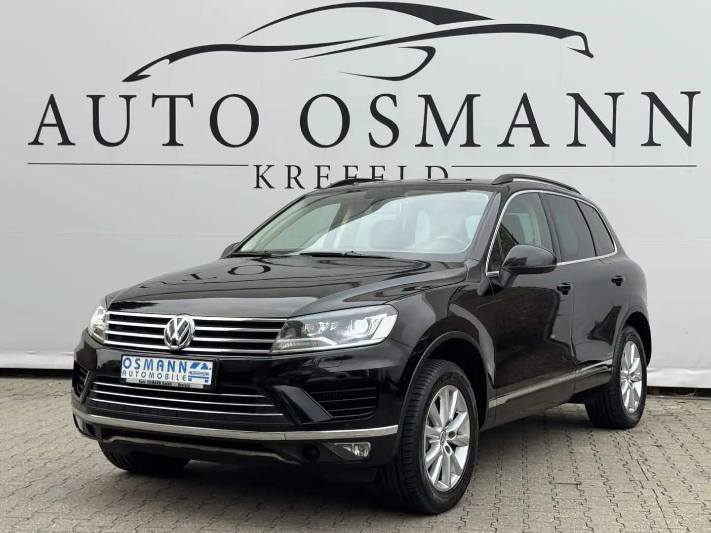 Volkswagen Touareg 3.0 V6 TDI SCR BM DPF Automatik   ACC Schwarz - 1