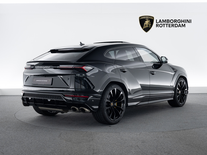 Lamborghini Urus MY22 | Akrapovic | B&O — photo 3