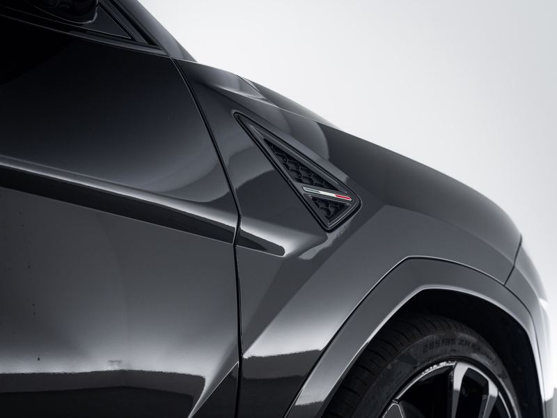 Lamborghini Urus MY22 | Akrapovic | B&O — photo 14