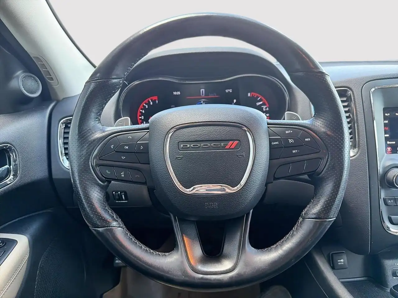 Dodge Durango снимка Dodge Durango