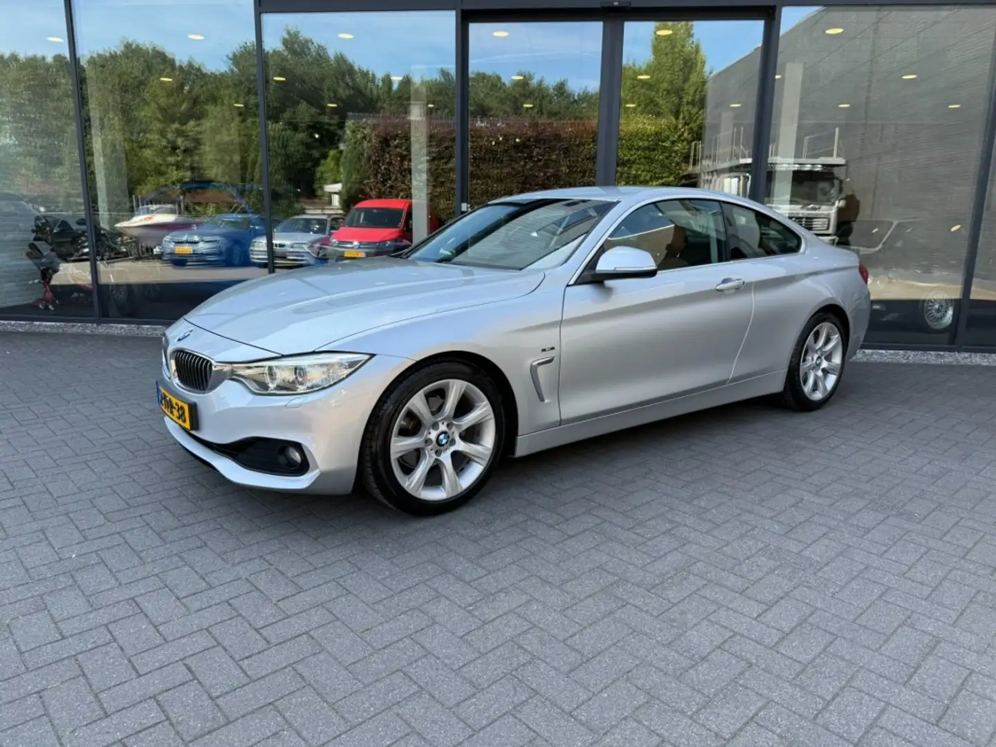 BMW 420 420i 184pk,Xenon,LeerCruise,Clima,Dealer OH, Grijs - 1