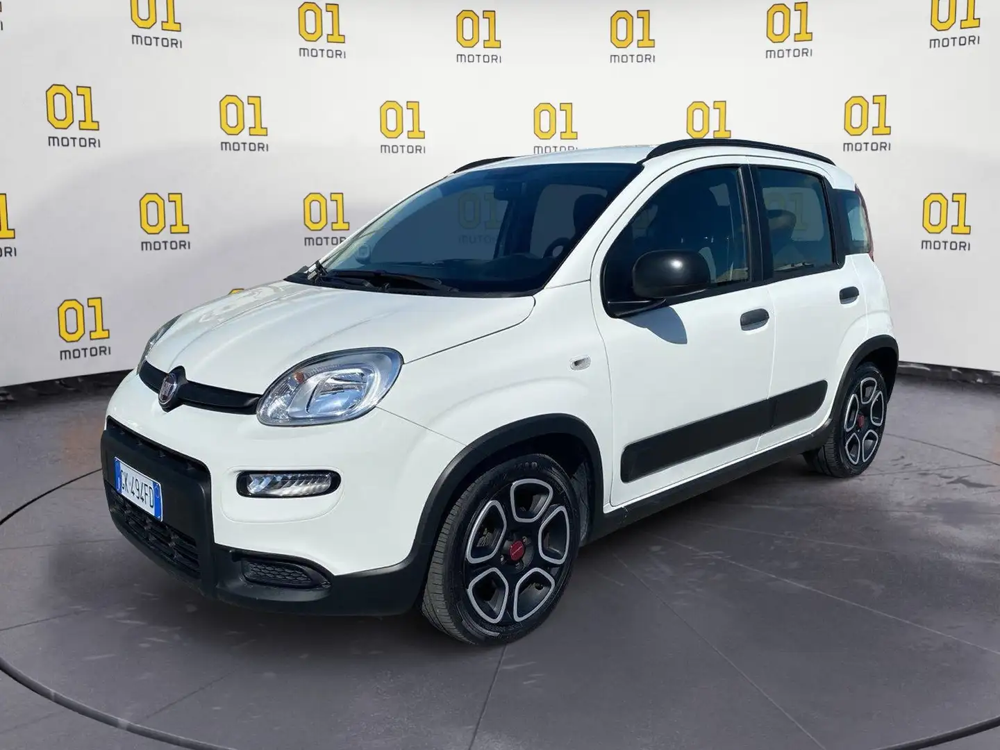 Fiat Panda 1.0 FireFly S&S Hybrid City Life Blanc - 1