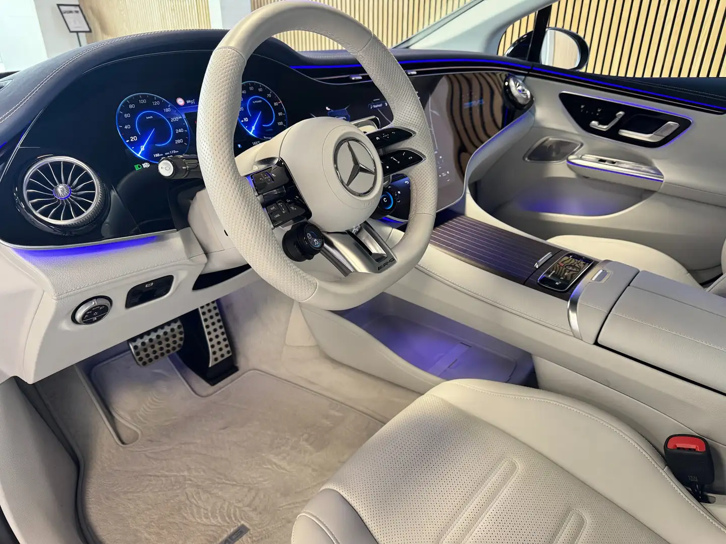 Mercedes-Benz EQE 53 AMG EQE 53 4Matic+ Noir - 2
