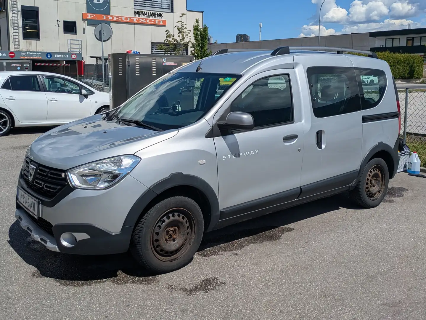Dacia Dokker Dokker Stepway TCe 115 S Plateado - 2