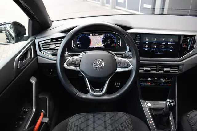Volkswagen Polo view 13