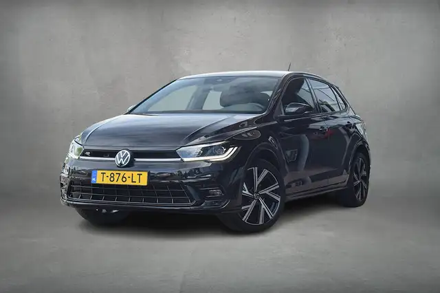 Volkswagen Polo view 2
