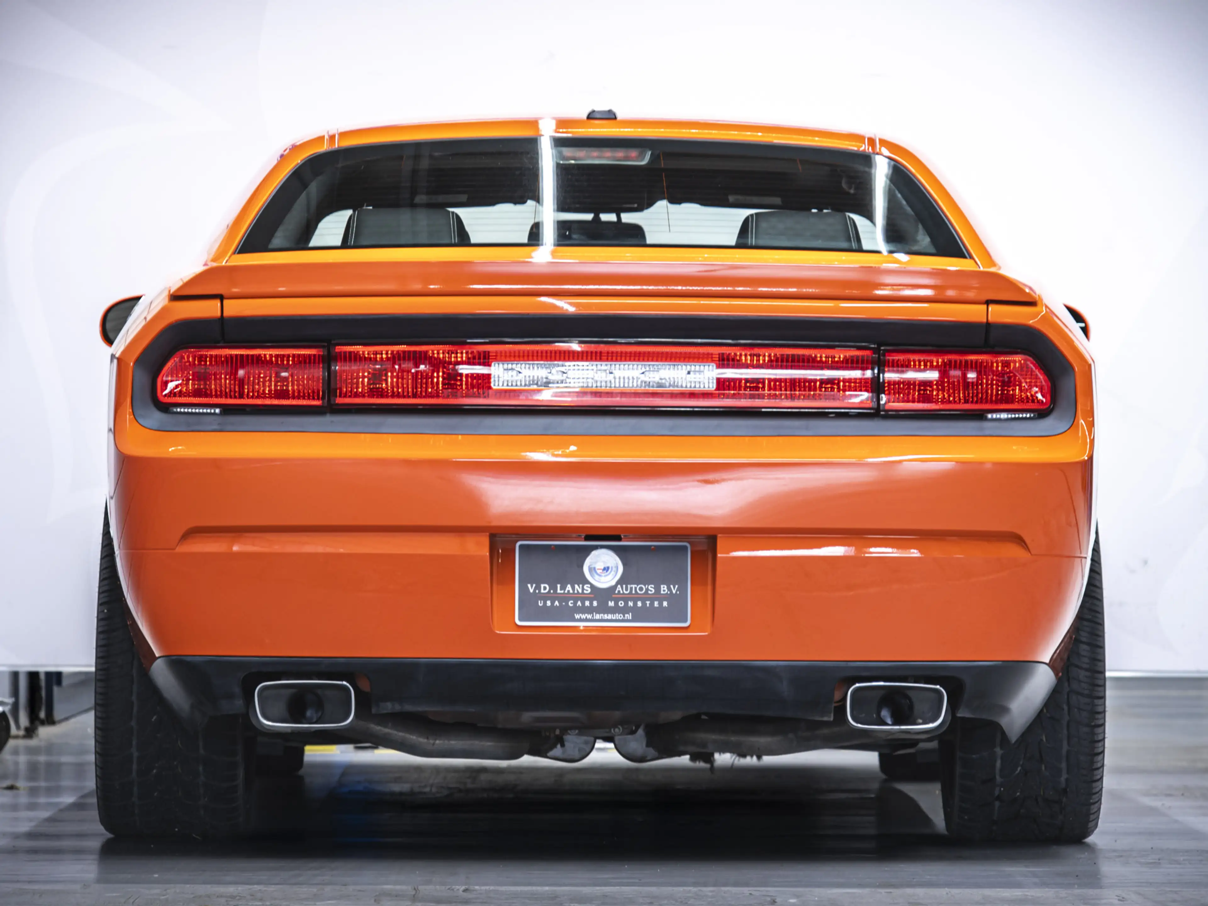 Dodge Challenger | 5.7L V8 — photo 3