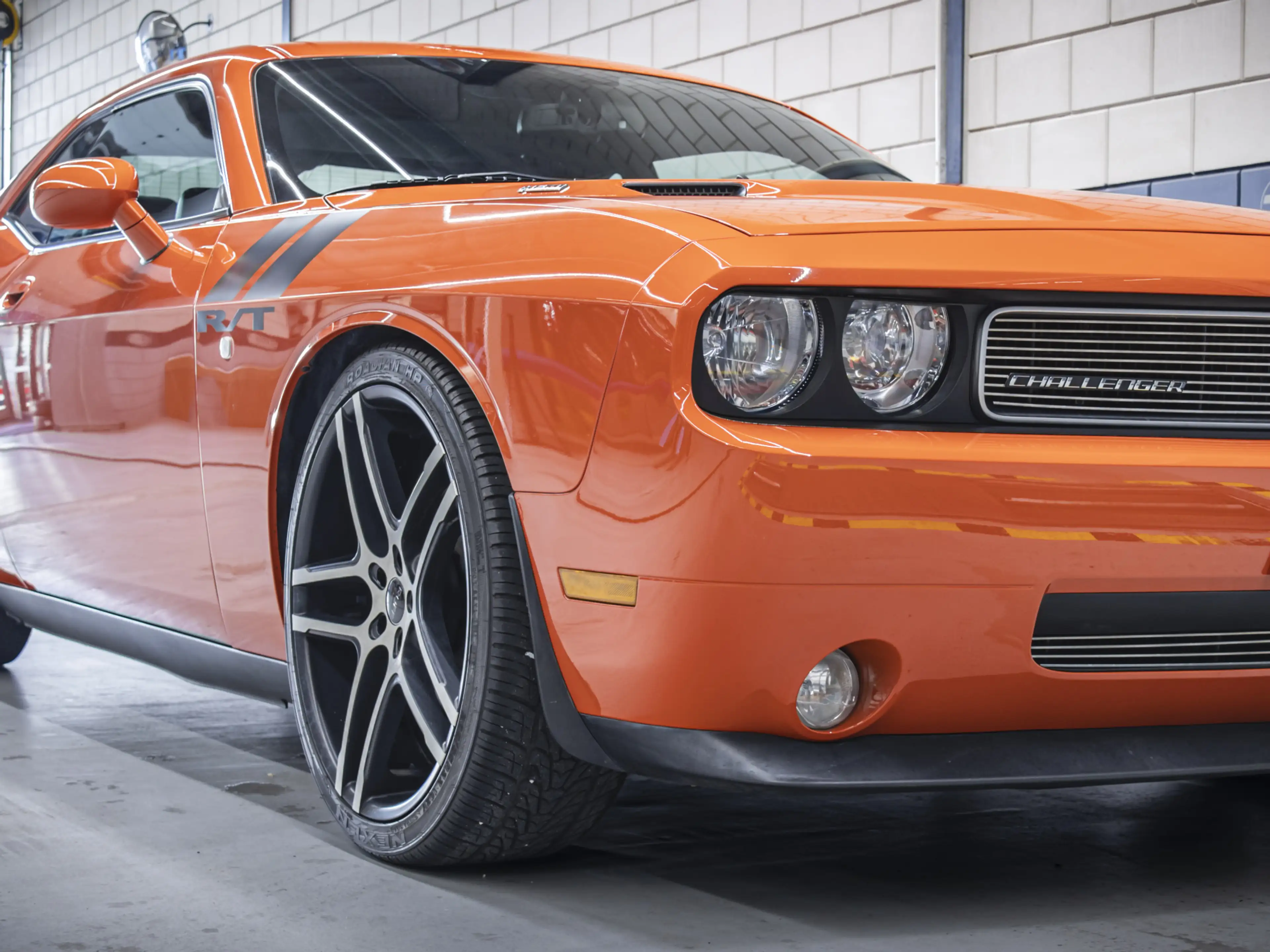 Dodge Challenger | 5.7L V8 — photo 10
