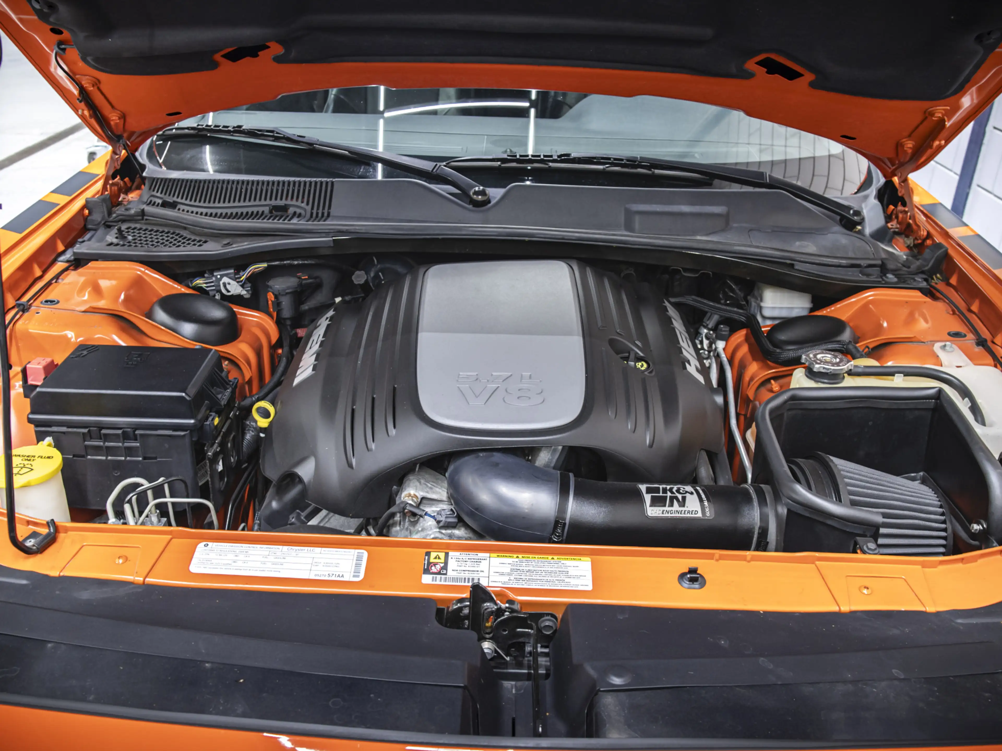 Dodge Challenger | 5.7L V8 — photo 13