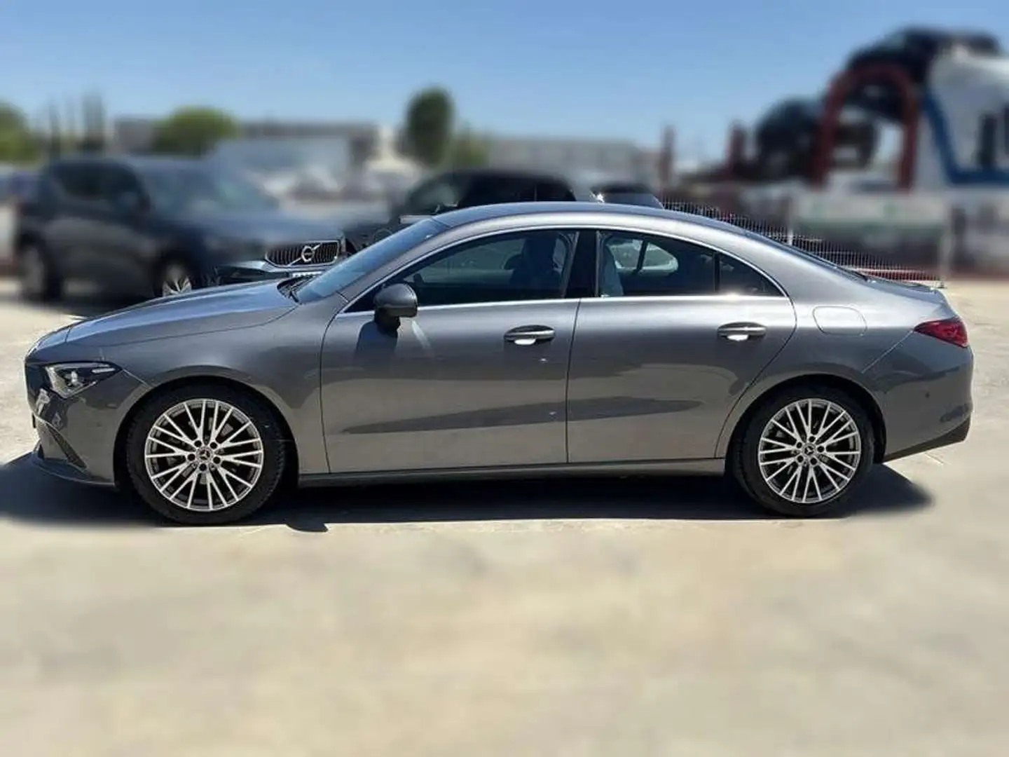 Mercedes-Benz CLA 200 200d Gris - 2