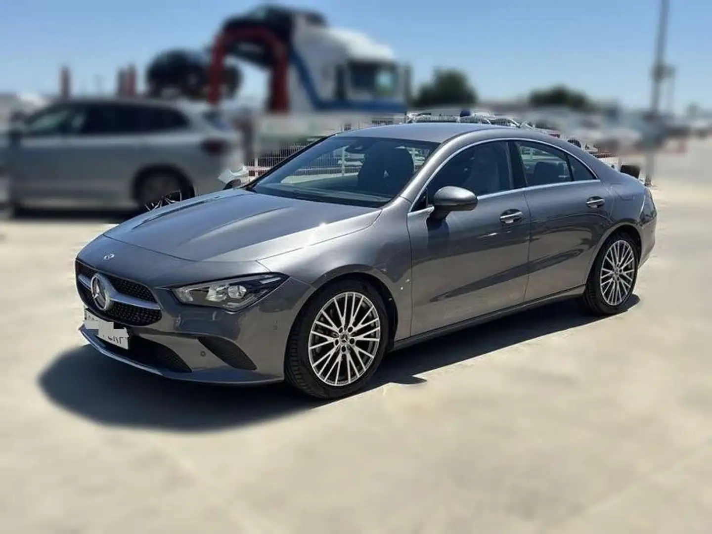 Mercedes-Benz CLA 200 200d Gris - 1