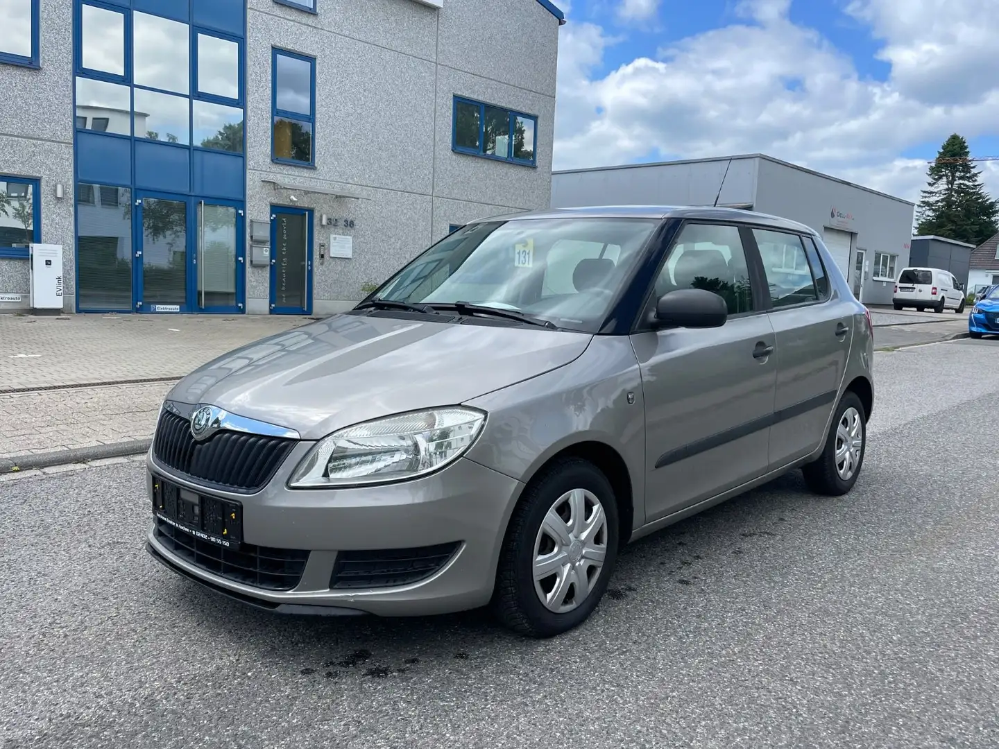 Skoda Fabia Cool Edition*TÜV05/2027* Beige - 1