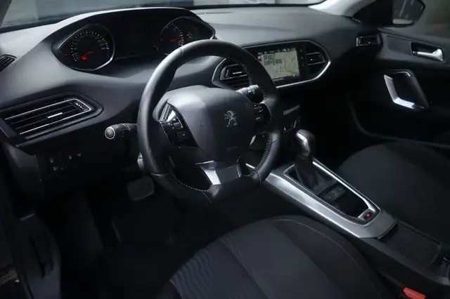 Peugeot 308 view 15