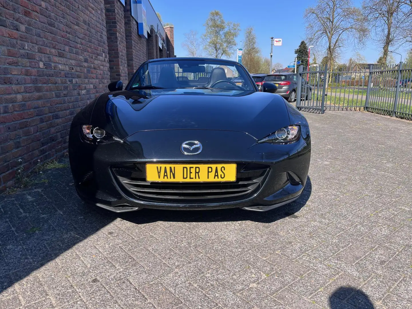 Mazda MX-5 1.5 SkyActiv-G 132 Luxury Leder Carplay PDC Nero - 2