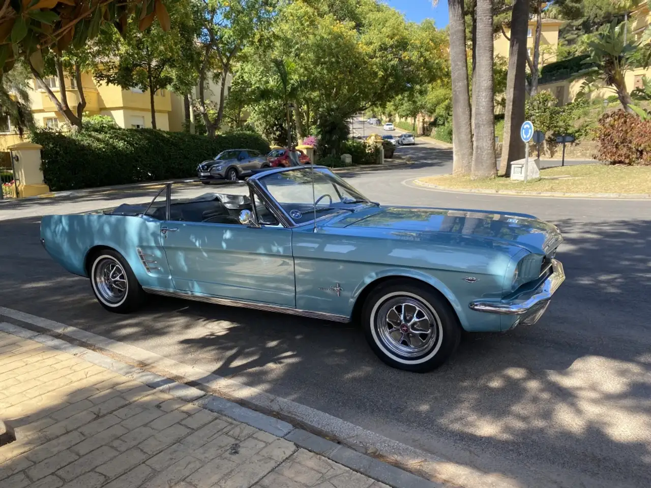 Ford Mustang Cabrio Aut., foto 4