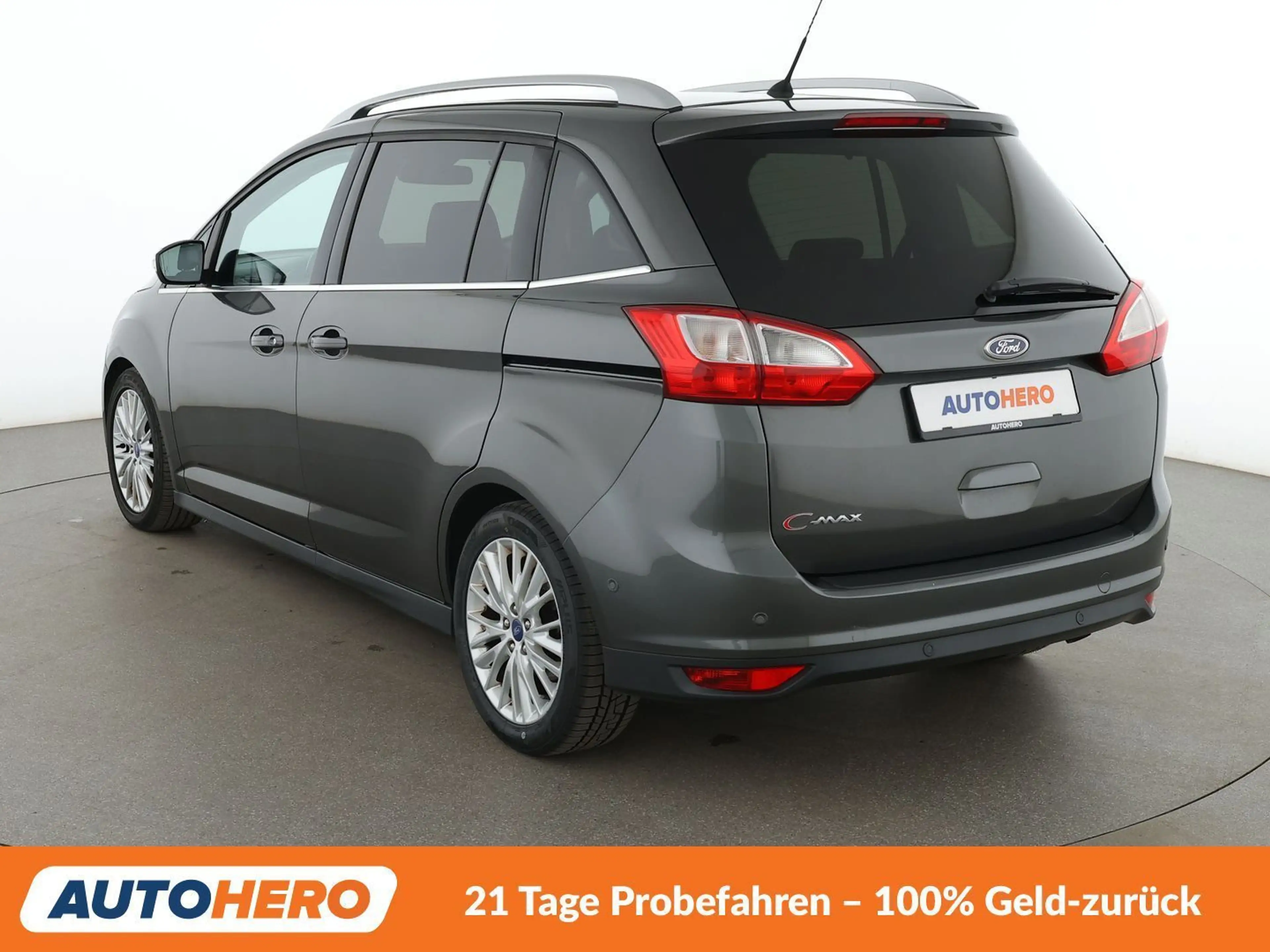 Ford Grand C-Max 2.0 TDCi Titanium *NAV*TEMP*PDC*SHZ*ALU*PANO* — photo 4