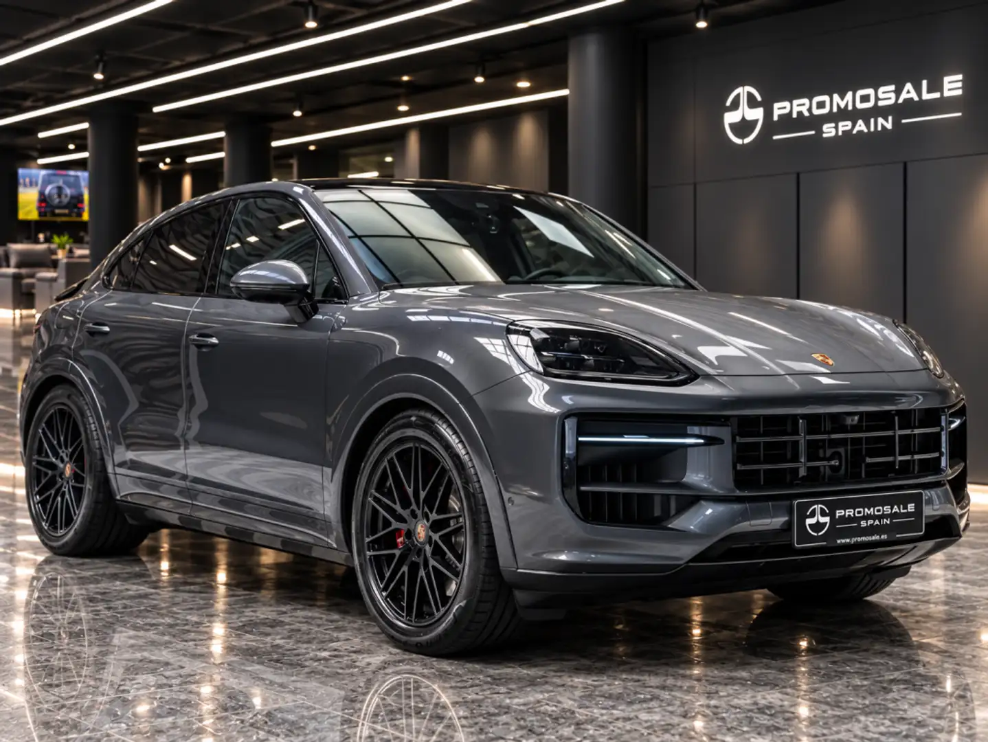 Porsche Cayenne Coupé GTS Aut. Gris - 1