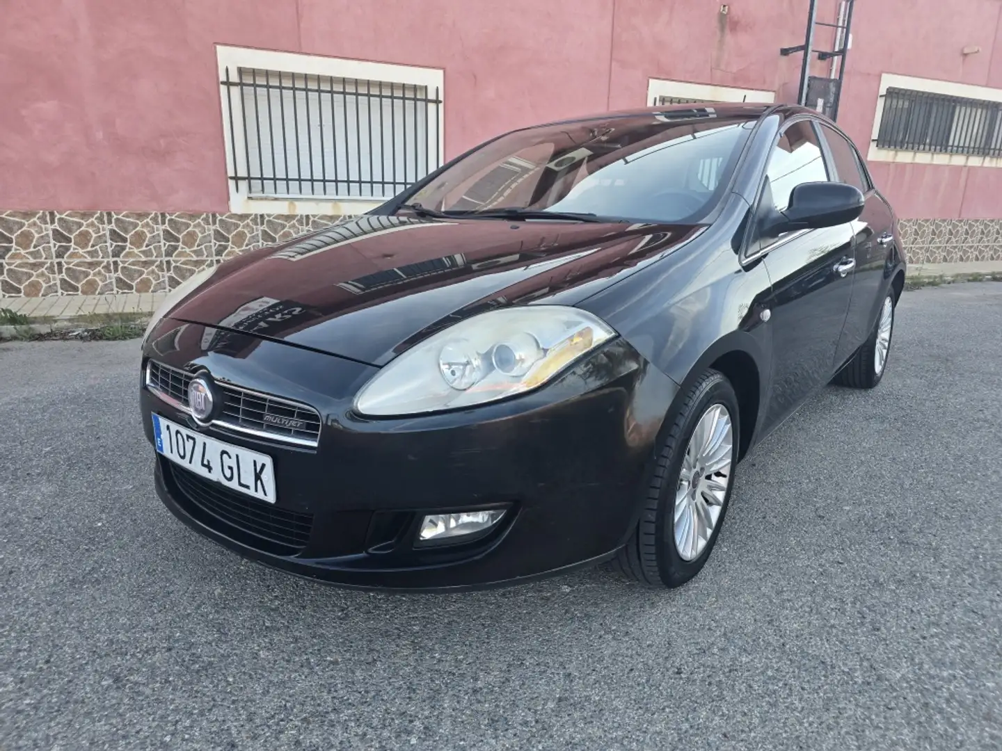Fiat Bravo 1.9Mjt Dynamic Pack Sport 120 Zwart - 2