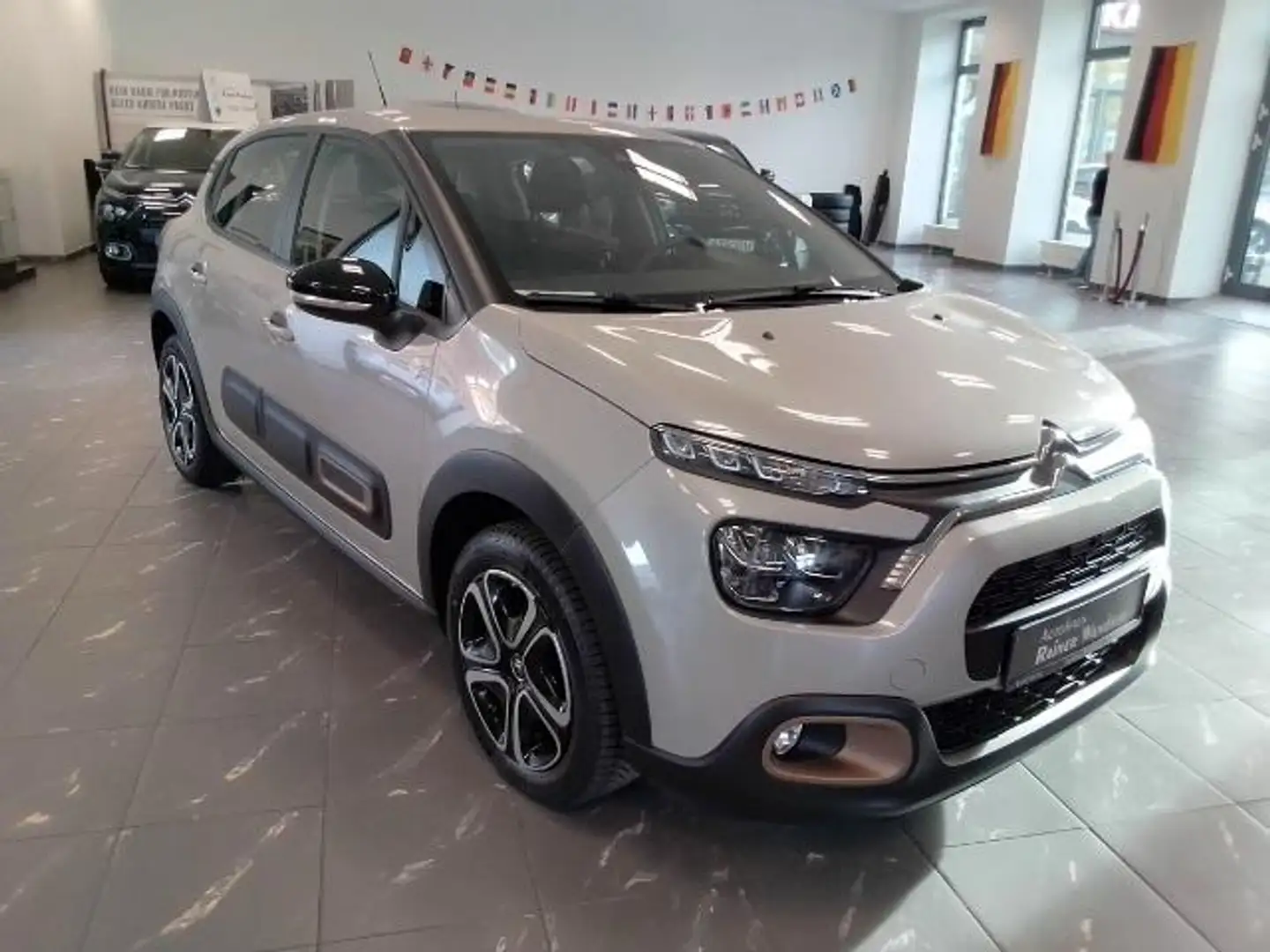 Citroen C3 Pure Tech 83 S&S C-SERIES Beige - 2