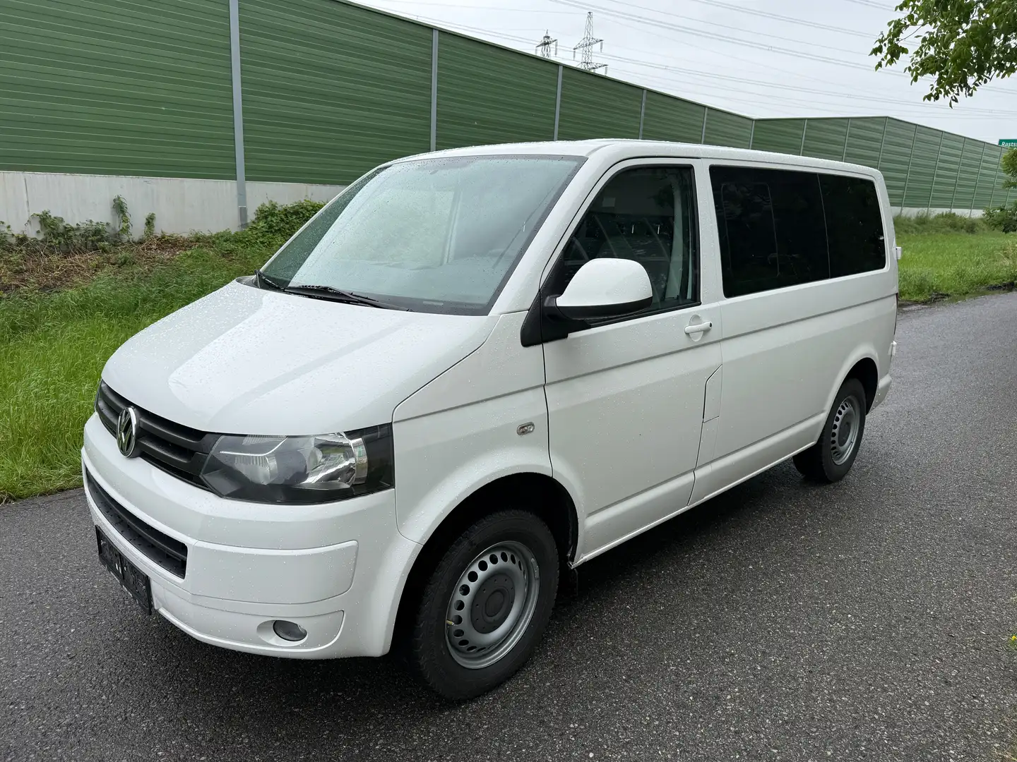Volkswagen T5 Kombi 4Motion Weiß - 1