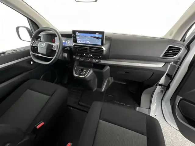 Opel Vivaro-E view 6