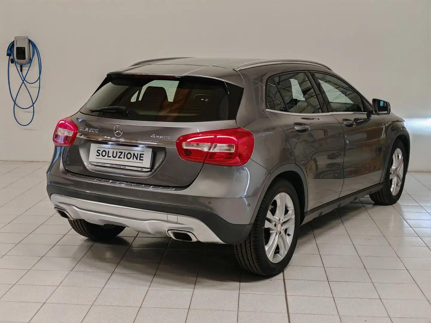 Mercedes-Benz GLA 200 GLA 200 d Automatic 4Matic Sport Gris - 2
