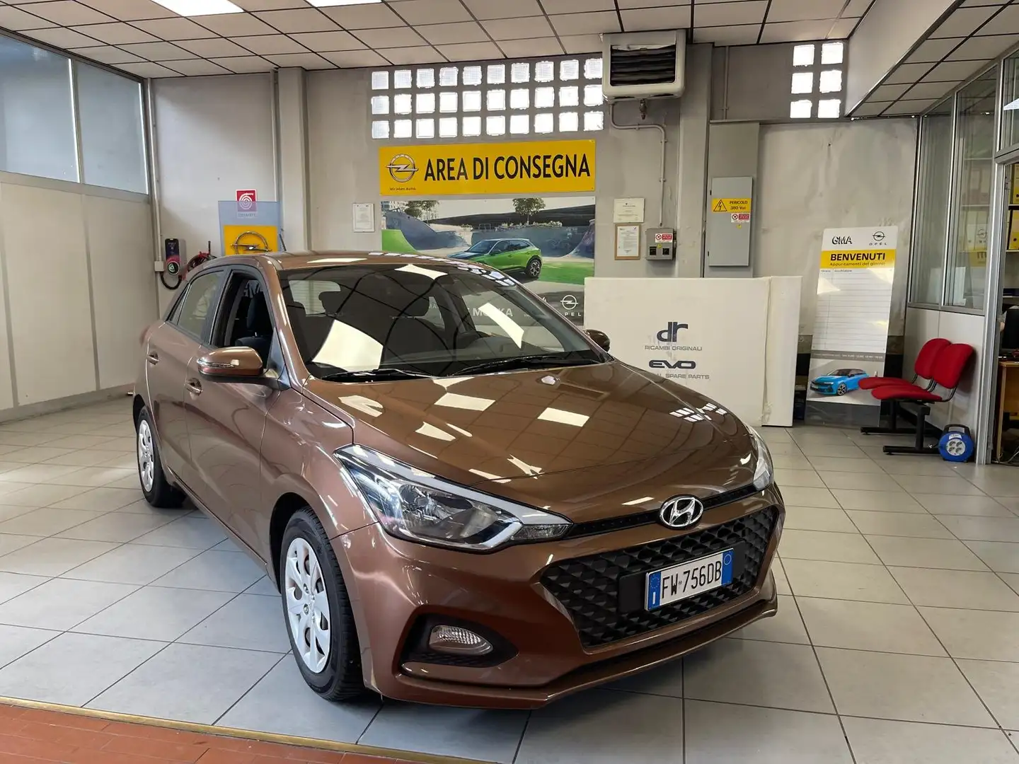 Hyundai i20 i20 5p 1.2 mpi Advanced 75cv Marrone - 2