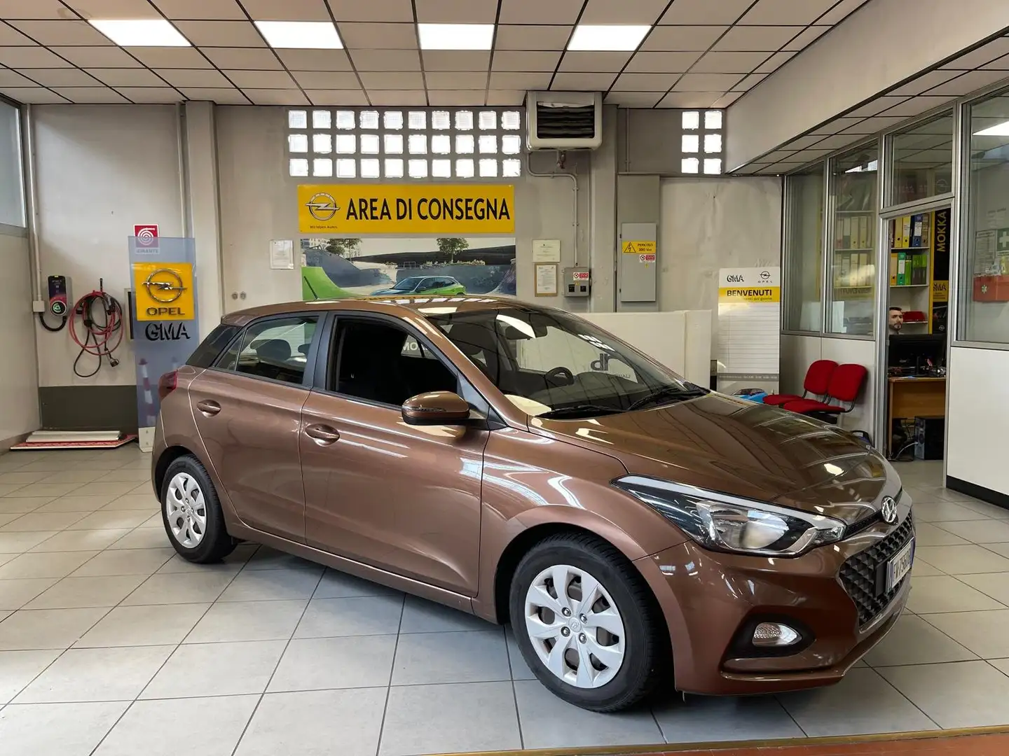 Hyundai i20 i20 5p 1.2 mpi Advanced 75cv Marrone - 1