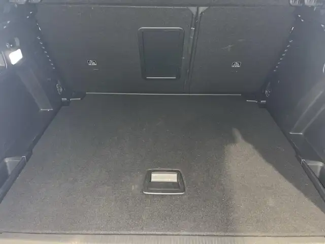 Peugeot 3008 view 9