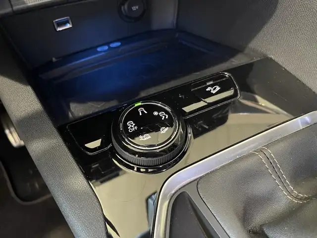 Peugeot 3008 view 11