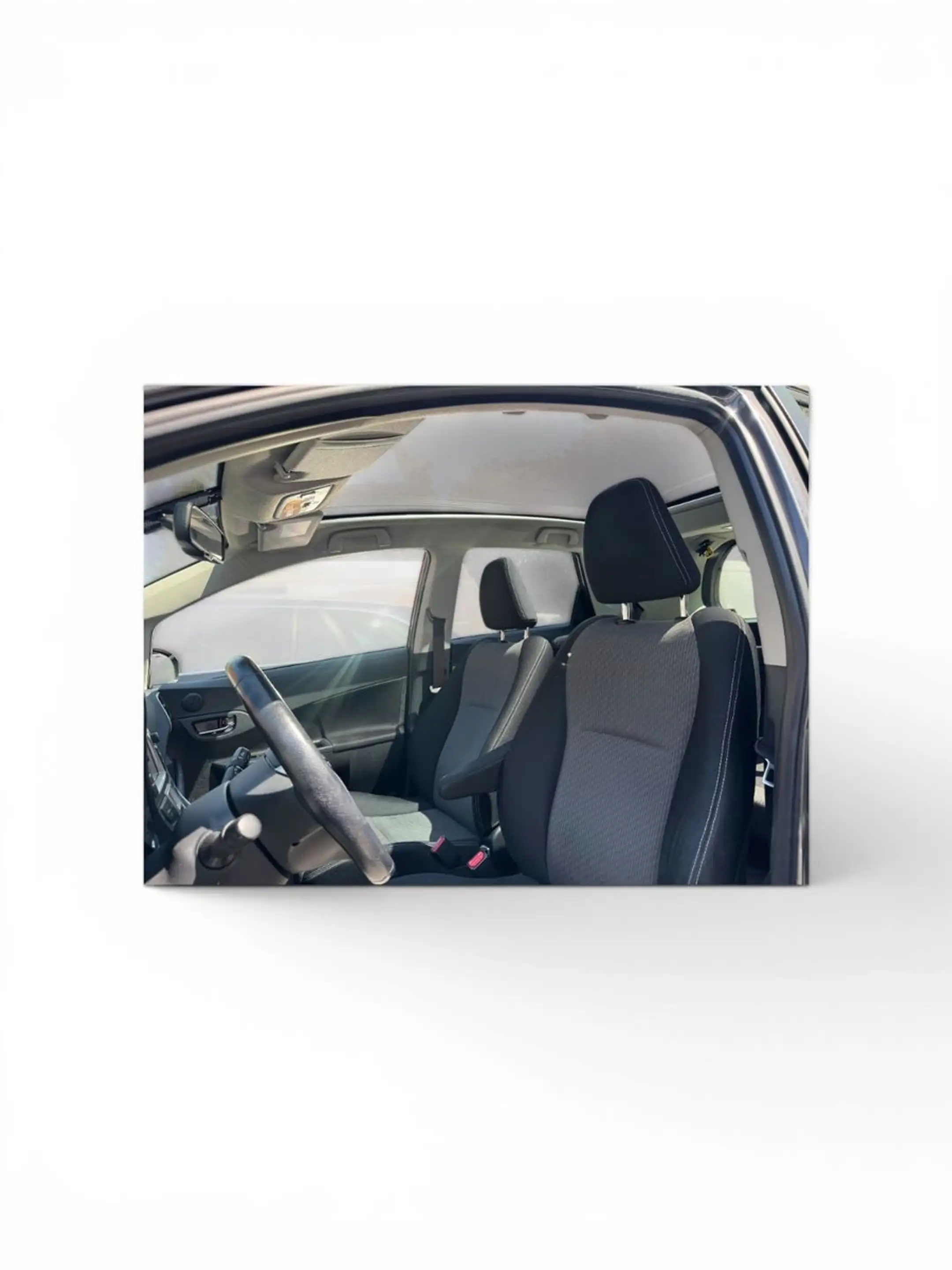 Toyota Verso-S 1,4-l-D-4D Club — photo 14