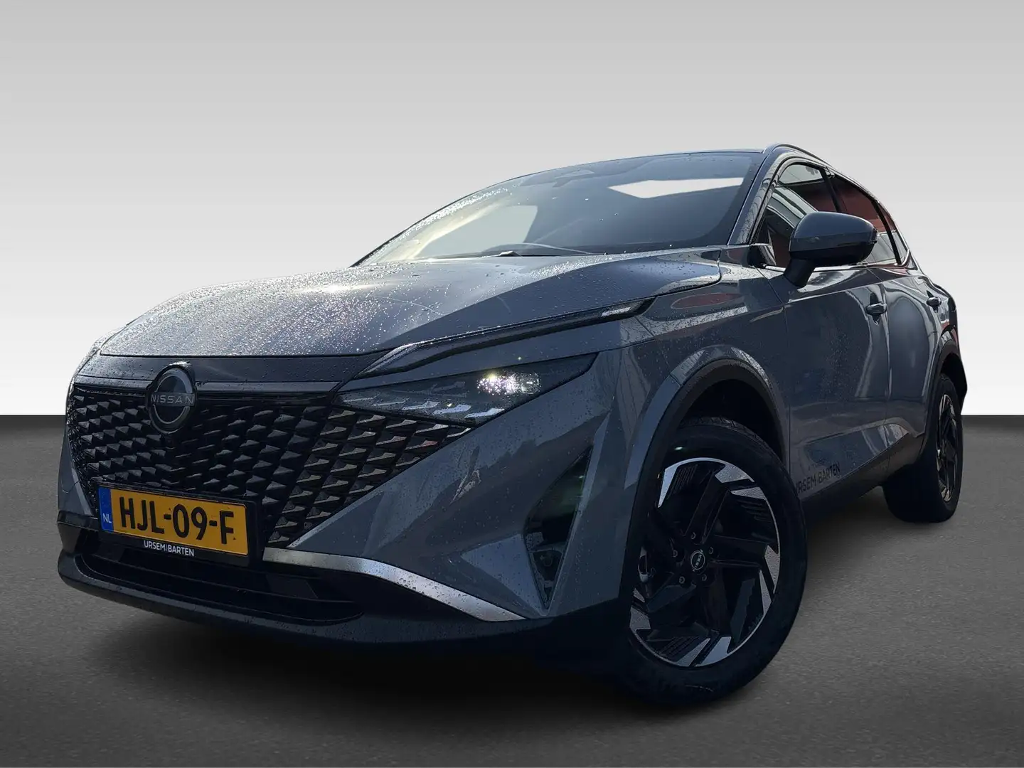 Nissan Qashqai 1.3 MHEV Xtronic N Connecta Grijs - 2